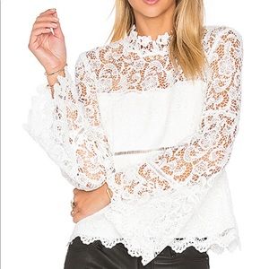 White lace long sleeve top